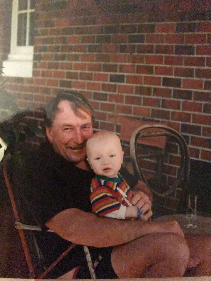 37595561_1321704467965247_8882265699846717440_n